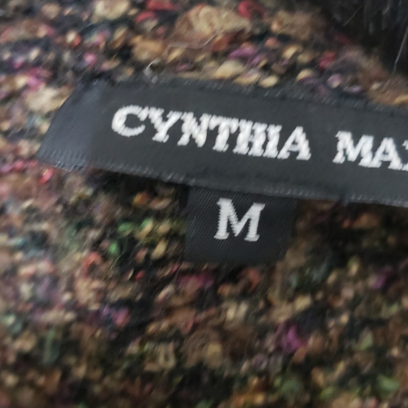 Cynthia Max sweater jacket - Picture 10 of 10